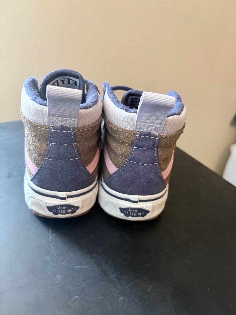 Kids Vans MTE High-Top Sneakers - Picture 3 of 7